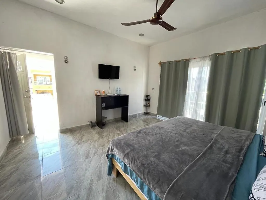 Casa De Los Elefantes Apartment Isla Mujeres